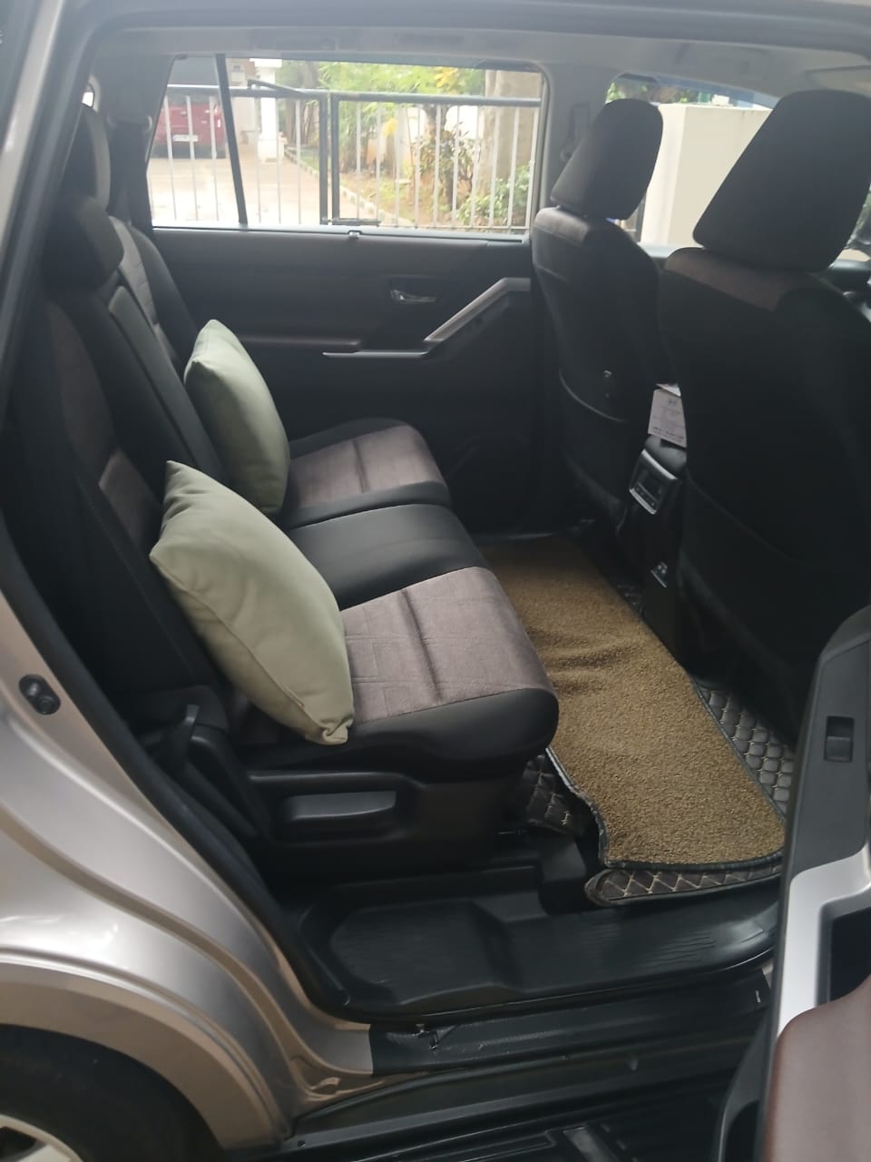 Clean front cabin and dashboard